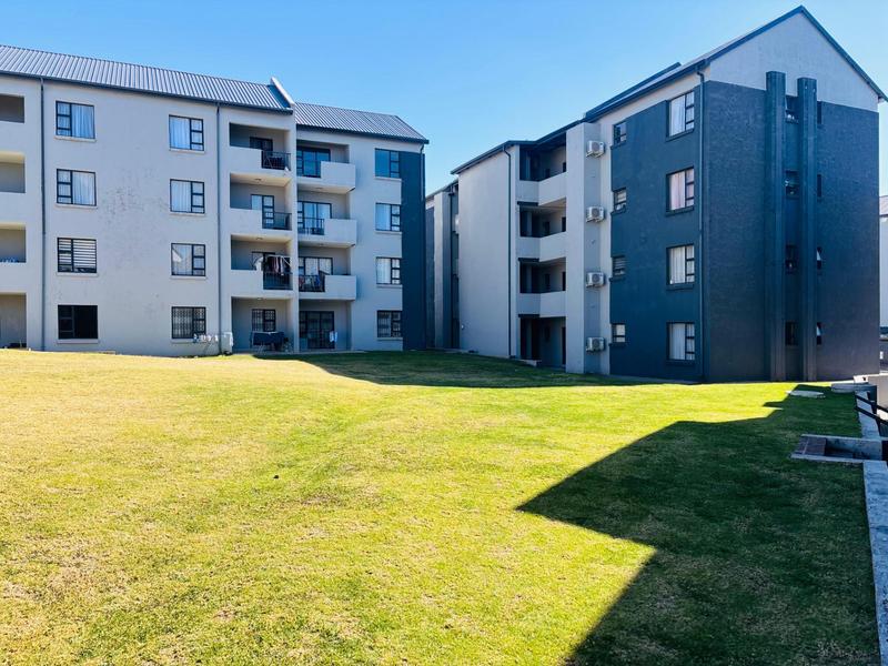 To Let 3 Bedroom Property for Rent in Glen Austin Gauteng