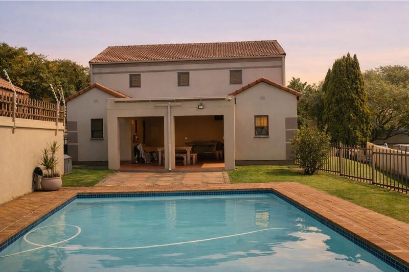 1 Bedroom Property for Sale in Bedfordview Gauteng