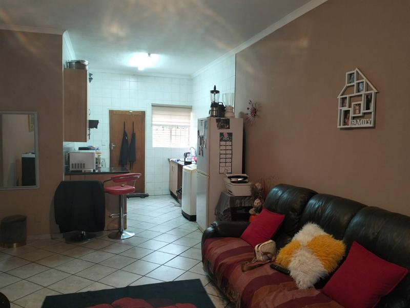 2 Bedroom Property for Sale in Willow Park Manor Gauteng