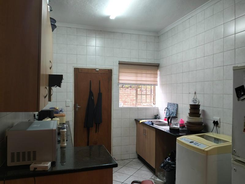 2 Bedroom Property for Sale in Willow Park Manor Gauteng