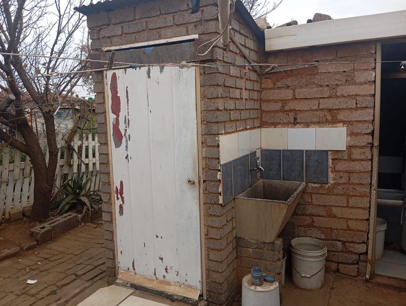 2 Bedroom Property for Sale in Palm Ridge Gauteng