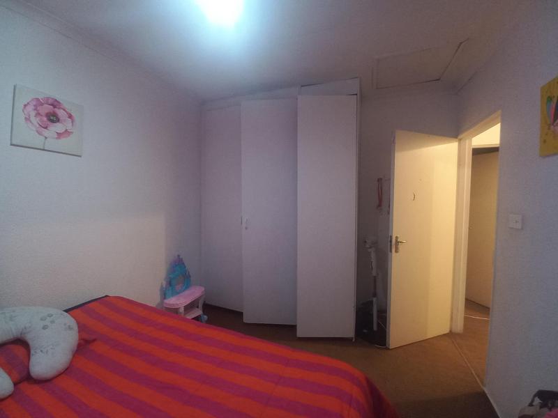 2 Bedroom Property for Sale in Heuwelsig Estate Gauteng