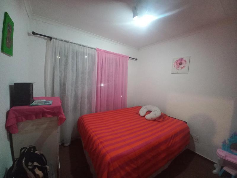 2 Bedroom Property for Sale in Heuwelsig Estate Gauteng