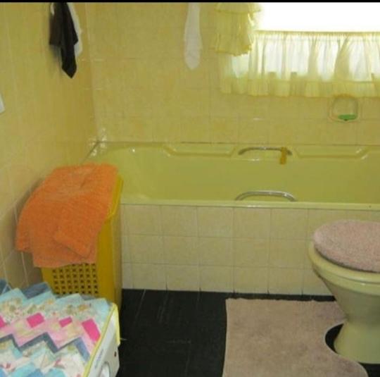3 Bedroom Property for Sale in Rhodesfield Gauteng