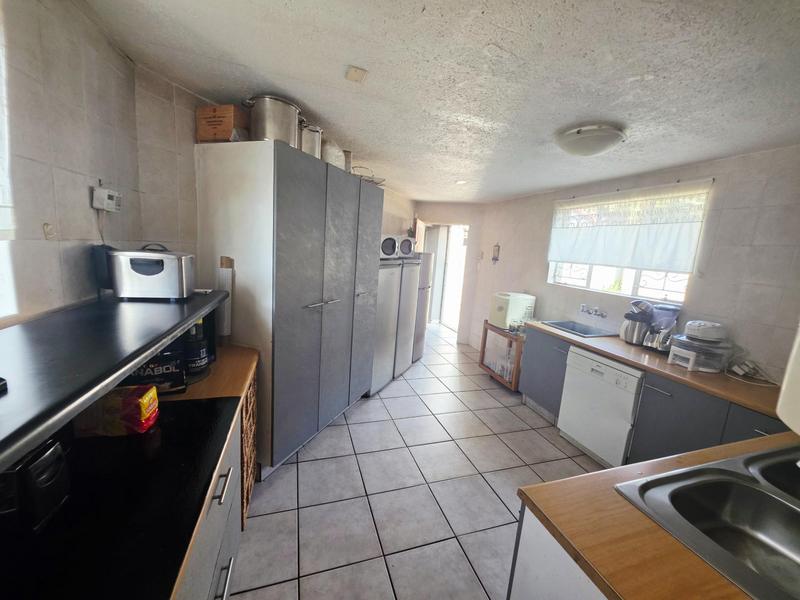 3 Bedroom Property for Sale in Van Riebeeck Park Gauteng