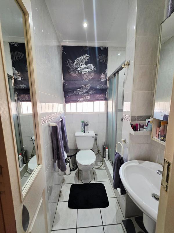 3 Bedroom Property for Sale in Van Riebeeck Park Gauteng