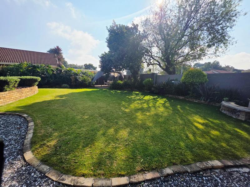 3 Bedroom Property for Sale in Van Riebeeck Park Gauteng