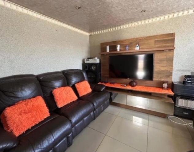 7 Bedroom Property for Sale in Payneville Gauteng