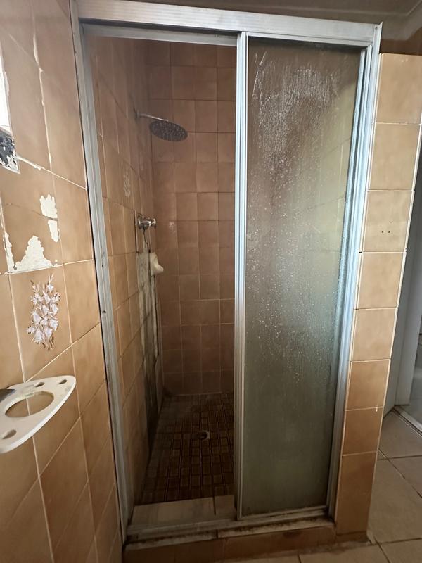 3 Bedroom Property for Sale in Selcourt Gauteng