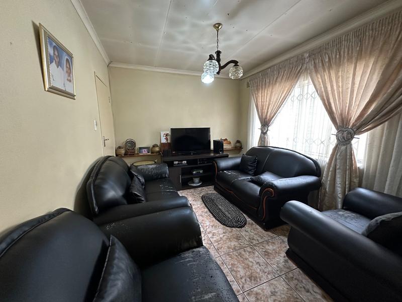 3 Bedroom Property for Sale in Selcourt Gauteng