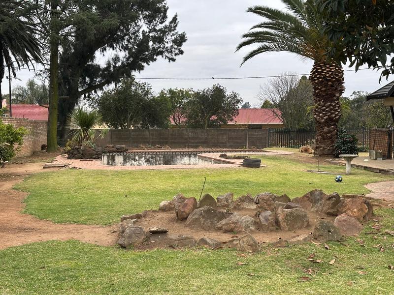 3 Bedroom Property for Sale in Selcourt Gauteng