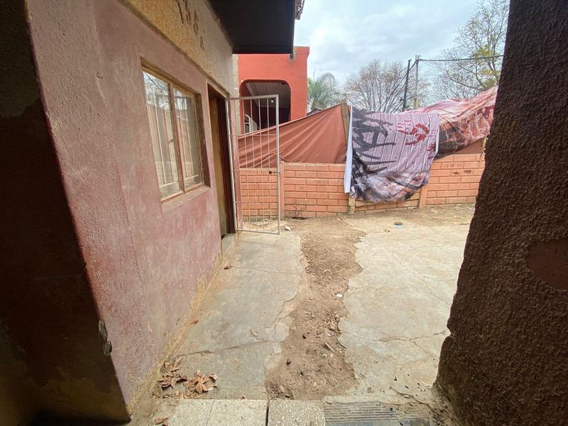 18 Bedroom Property for Sale in Bezuidenhout Valley Gauteng