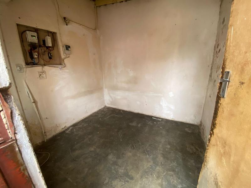 18 Bedroom Property for Sale in Bezuidenhout Valley Gauteng