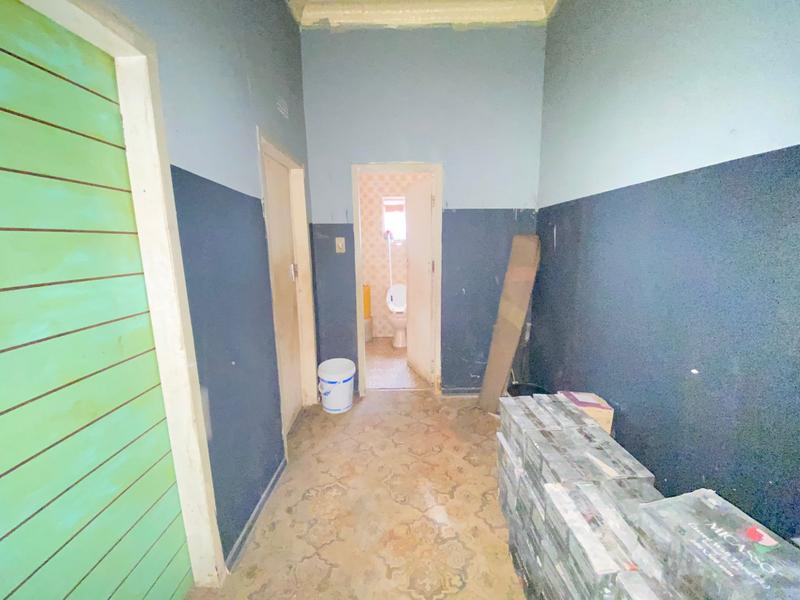 18 Bedroom Property for Sale in Bezuidenhout Valley Gauteng