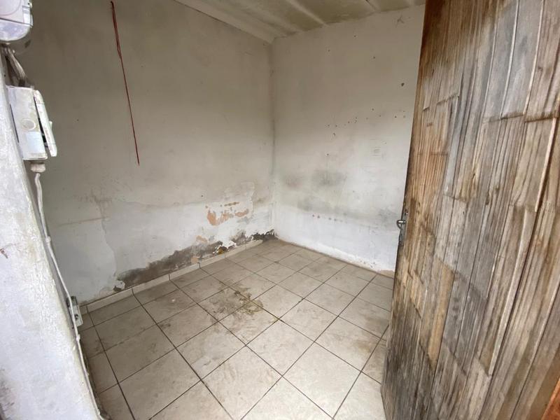 18 Bedroom Property for Sale in Bezuidenhout Valley Gauteng
