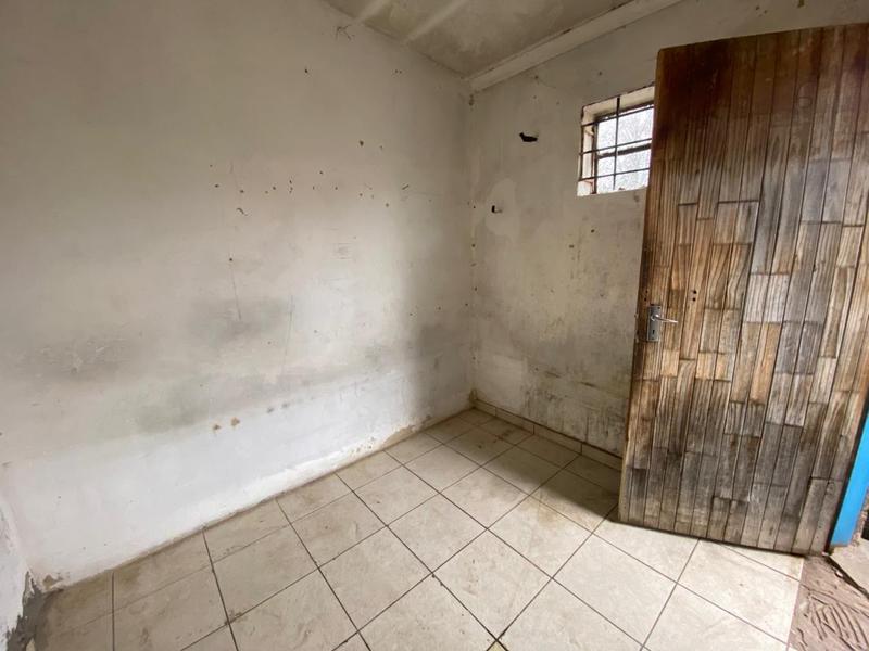 18 Bedroom Property for Sale in Bezuidenhout Valley Gauteng