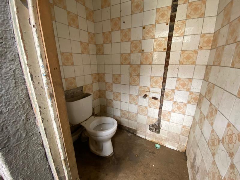 18 Bedroom Property for Sale in Bezuidenhout Valley Gauteng