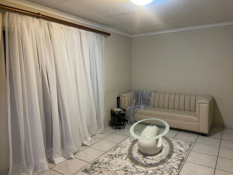 2 Bedroom Property for Sale in Winchester Hills Gauteng