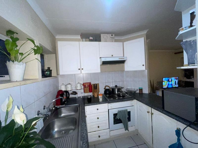 2 Bedroom Property for Sale in Winchester Hills Gauteng