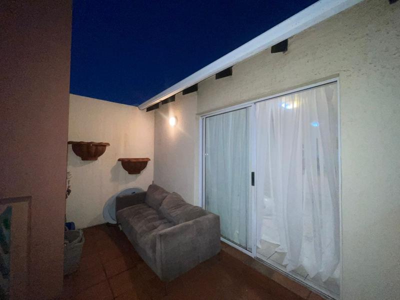 2 Bedroom Property for Sale in Winchester Hills Gauteng