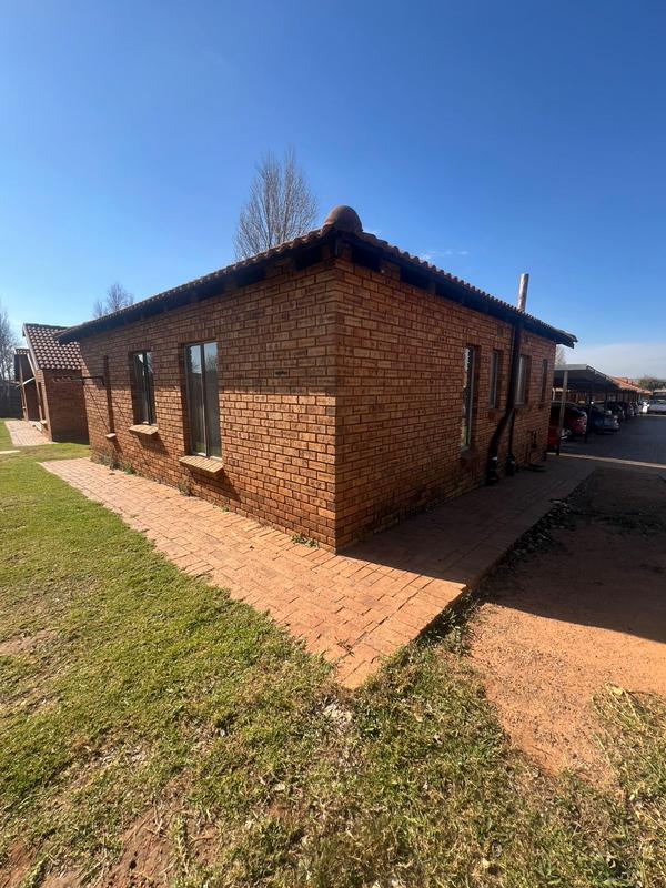 3 Bedroom Property for Sale in Protea Glen Gauteng