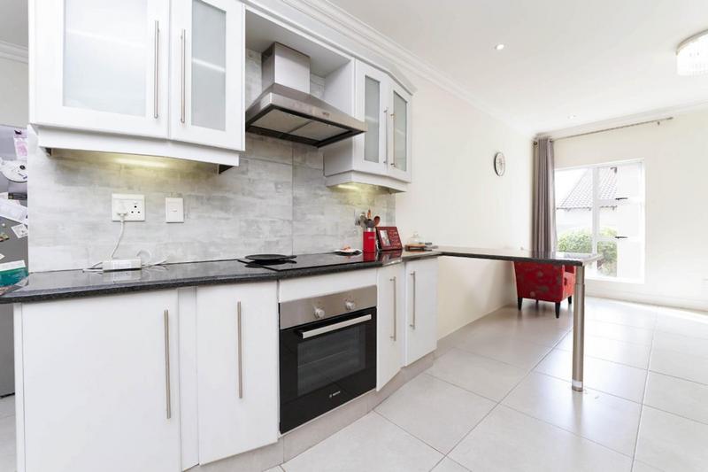 To Let 3 Bedroom Property for Rent in Cedar Lakes Gauteng