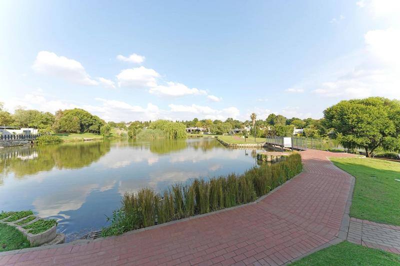 To Let 3 Bedroom Property for Rent in Cedar Lakes Gauteng