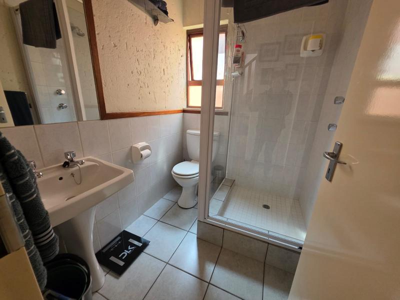2 Bedroom Property for Sale in Sunninghill Gauteng