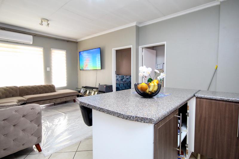 3 Bedroom Property for Sale in Monavoni Gauteng