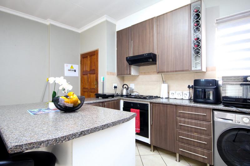 3 Bedroom Property for Sale in Monavoni Gauteng