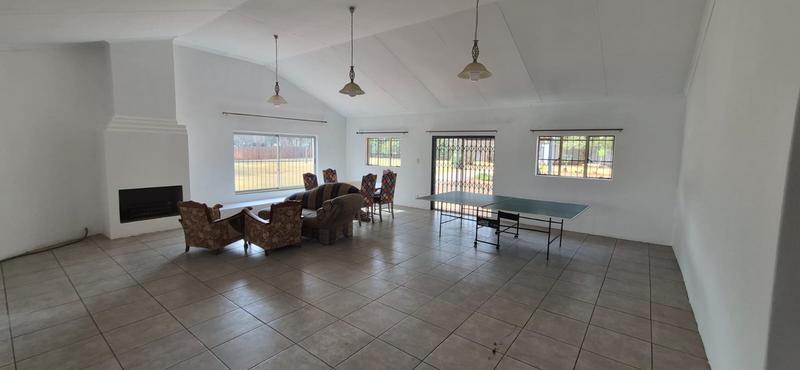 5 Bedroom Property for Sale in Raslouw A H Gauteng