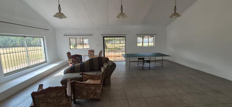 5 Bedroom Property for Sale in Raslouw A H Gauteng