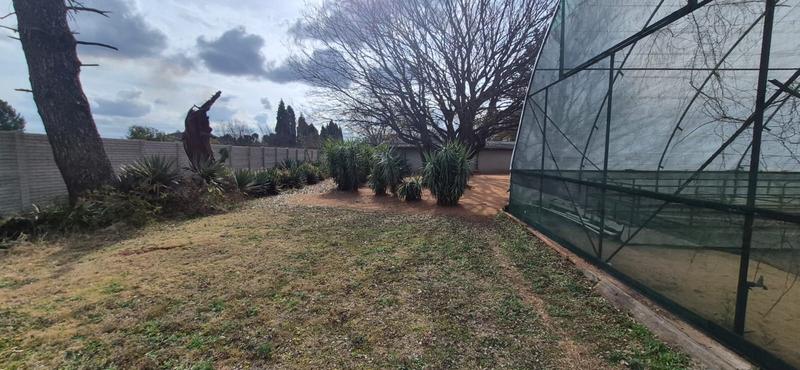 5 Bedroom Property for Sale in Raslouw A H Gauteng