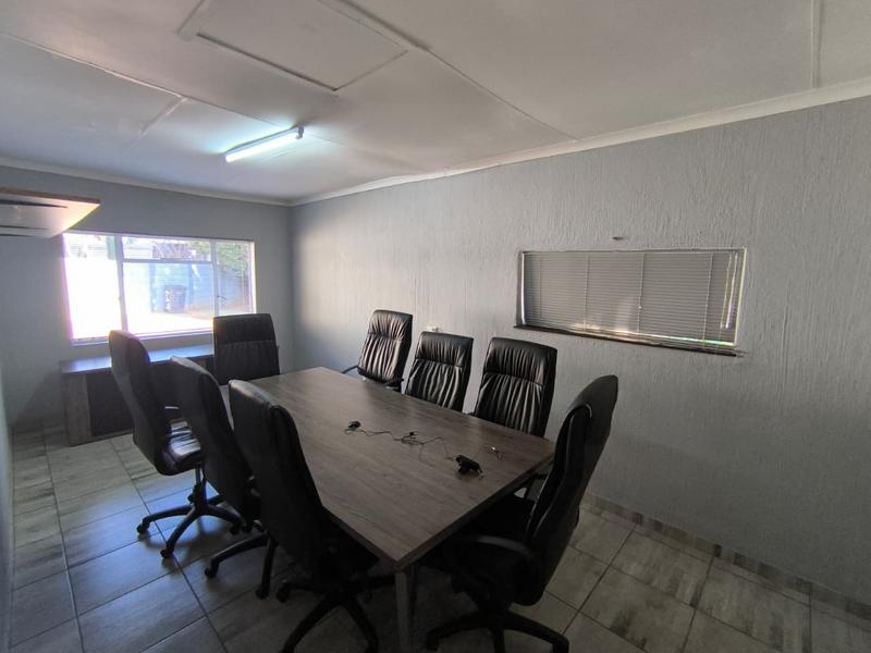 To Let 3 Bedroom Property for Rent in Garsfontein Gauteng