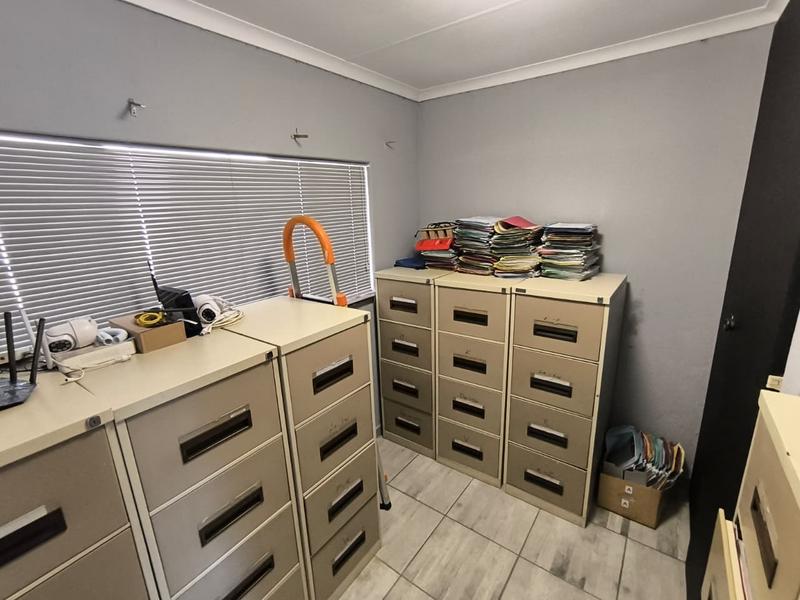 To Let 3 Bedroom Property for Rent in Garsfontein Gauteng