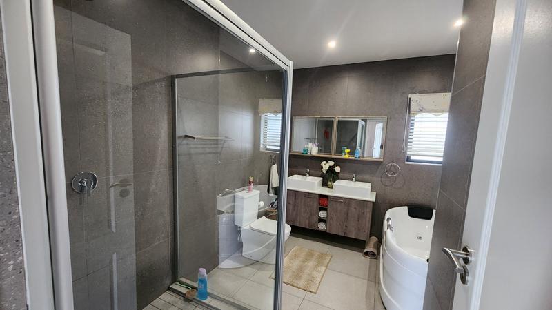 4 Bedroom Property for Sale in Montana Gauteng