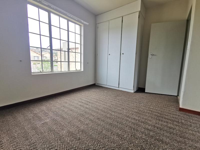 To Let 2 Bedroom Property for Rent in Sugar Bush Estate Gauteng