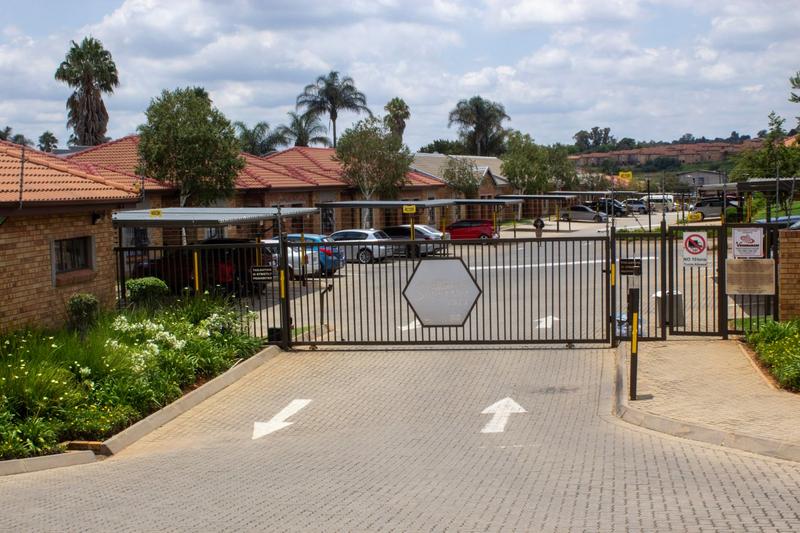 To Let 2 Bedroom Property for Rent in Wilgeheuwel Gauteng
