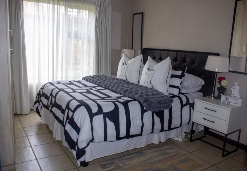 To Let 2 Bedroom Property for Rent in Wilgeheuwel Gauteng