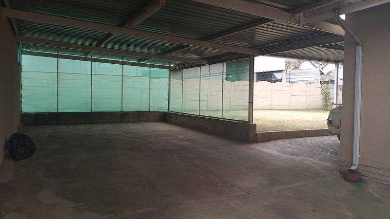 3 Bedroom Property for Sale in Greenhills Gauteng