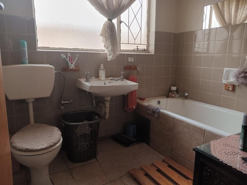 3 Bedroom Property for Sale in Greenhills Gauteng