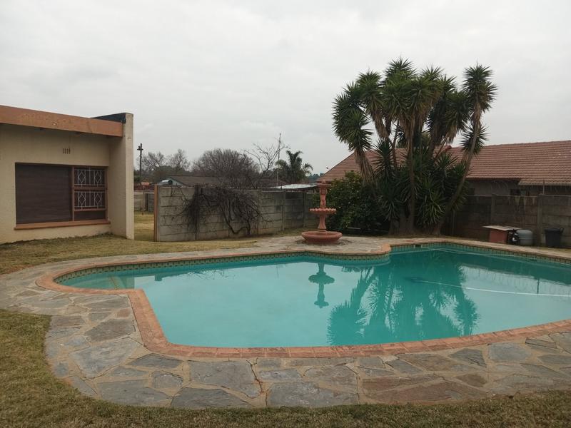 3 Bedroom Property for Sale in Greenhills Gauteng