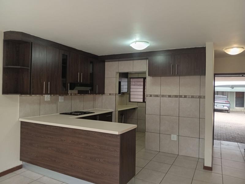 2 Bedroom Property for Sale in Greenhills Gauteng