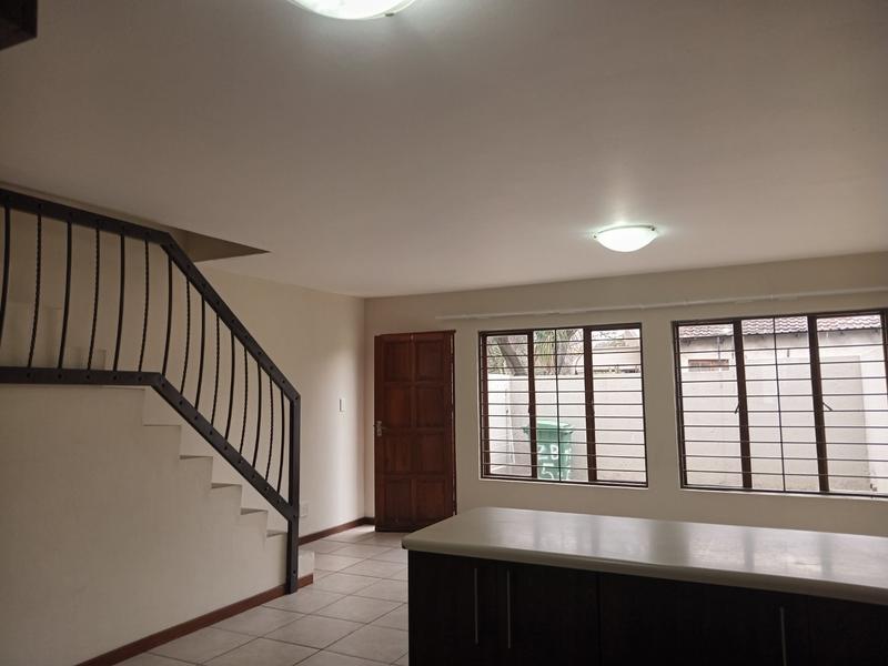 2 Bedroom Property for Sale in Greenhills Gauteng