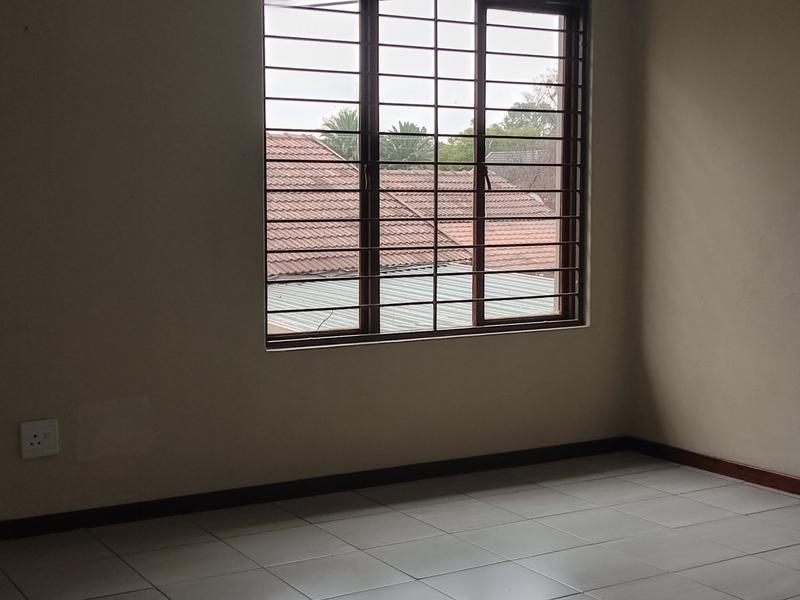 2 Bedroom Property for Sale in Greenhills Gauteng