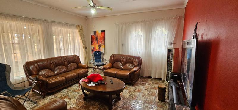 4 Bedroom Property for Sale in Danville Gauteng