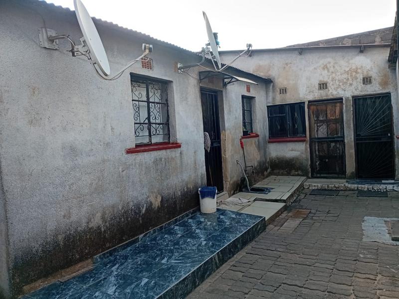 2 Bedroom Property for Sale in Tembisa Gauteng