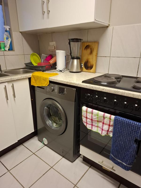 2 Bedroom Property for Sale in Rooihuiskraal North Gauteng