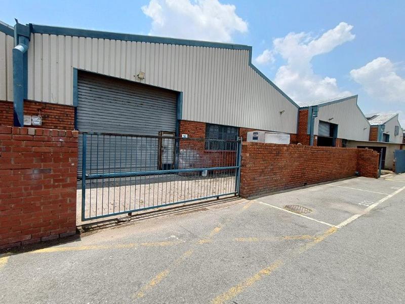 To Let Commercial Property for Rent in Robertville Gauteng