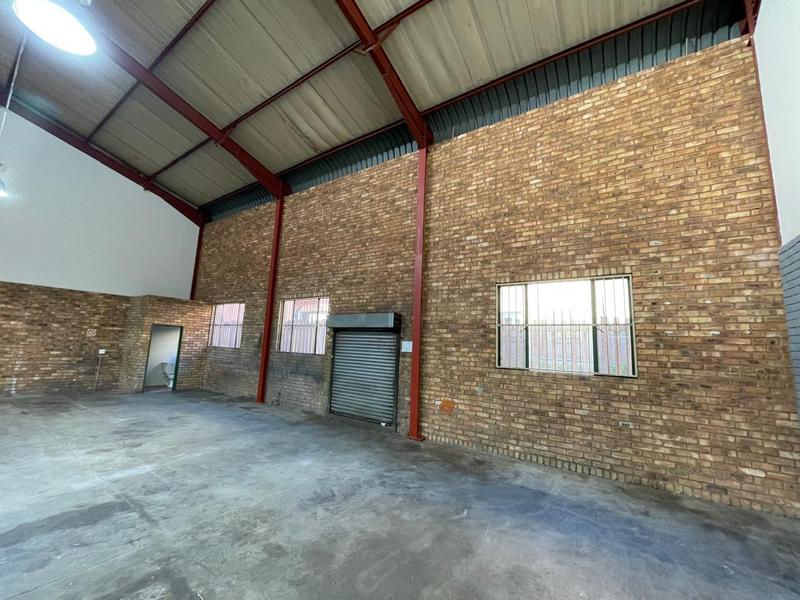 To Let Commercial Property for Rent in Hennopspark Gauteng